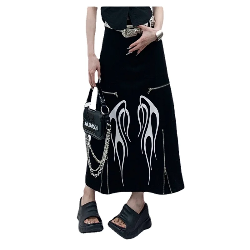 Женская черная юбка в стиле панк с огненным принтом, застежка-молния длиной до щиколоток, декор трапециевидной формы