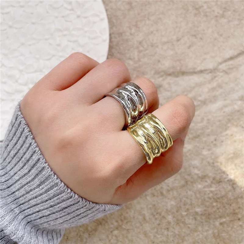 Простое модное многослойное кольцо со складками, Аксессуары для женских пальцев, Крутая Широкая золотая волна неправильной текстуры, Открытое кольцо, Женские украшения